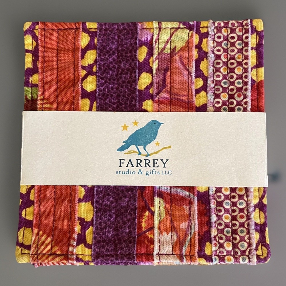 New FARREY COASTERS SET Set of 4 Fabric Quilted Reversible Washable Lined Boho